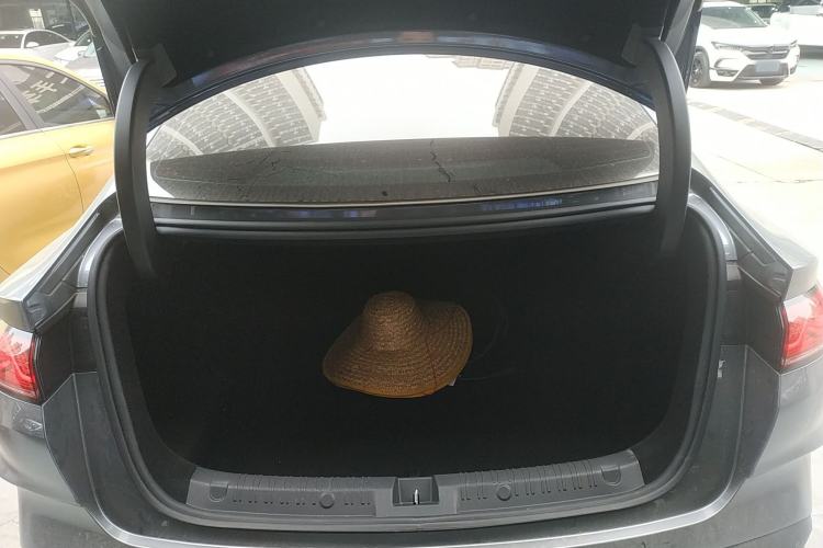 Used BYD Qin L 2024 DM-i 80KM Beyond Model