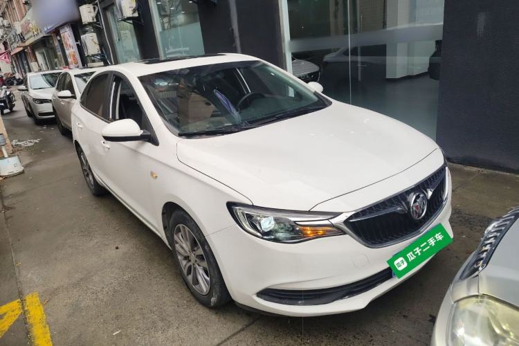 Used Buick GT 2021 Revised Version 1.3T Automatic Mild Hybrid Elite Edition Front Right 45 Deg