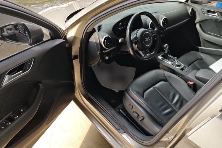 Used Audi A3 2016 Limousine 35 TFSI Prestige Edition
