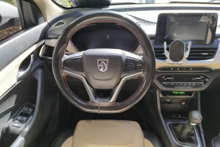 Used Baojun 360 2019 1.5L Manual Luxury Version China VI