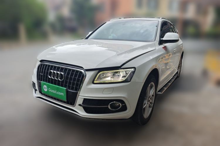 Used Audi Q5 2018 Collector's Edition 40 TFSI Technology Model