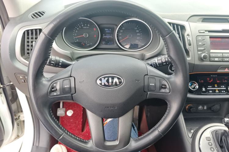 Used Kia Sportage R 2016 2.0L Automatic Two-Wheel Drive DLX Steering Wheel