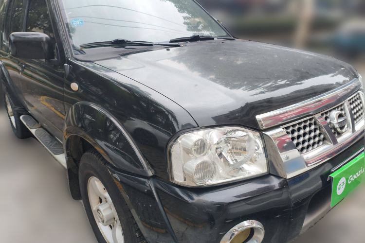 Used Nissan Paladin 2008 2.4L Two-Wheel-Drive Standard Version
