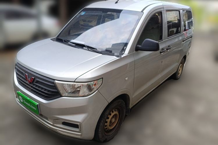 Used Wuling Hongguang V 2020 1.5L Commercial Vehicle China VI LAR