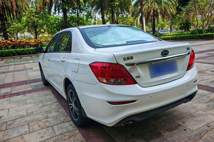 Used BYD Surui 2016 1.5L Manual Elite Edition Exterior 5