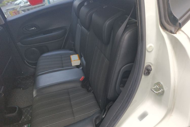 Used Honda Vezel 2017 1.8L CVT Front-Wheel Drive Pioneer Edition Left Rear Seat