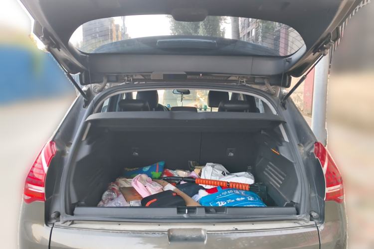 Used Peugeot 3008 2013 1.6THP Automatic Prestige Edition Trunk