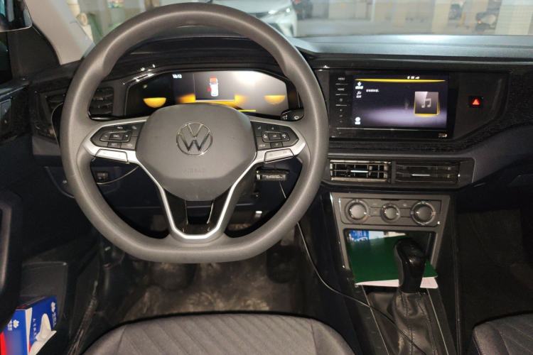 Used Volkswagen Lavida 2023 New Sharp 1.5L Automatic Excellent New Edition Center Console