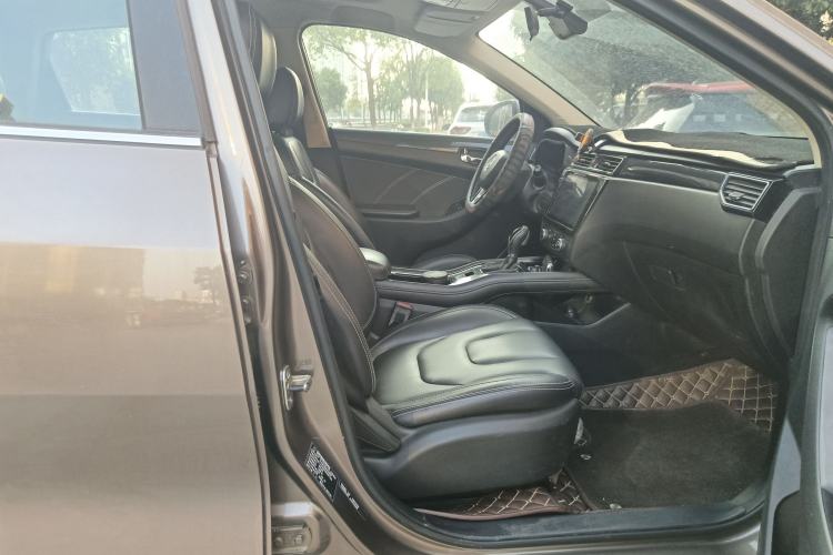 Used Dongfeng Fengon 580 2017 1.5T CVT Luxury Model