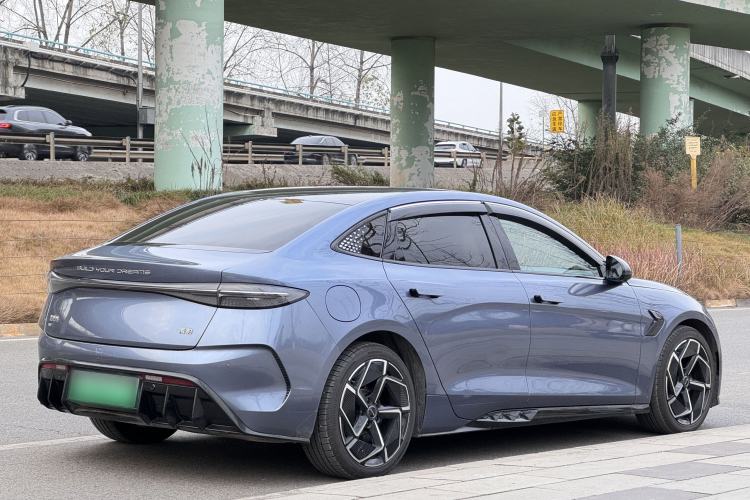 Used BYD Seal 2022 700 km Long-Range Rear-Wheel-Drive Version