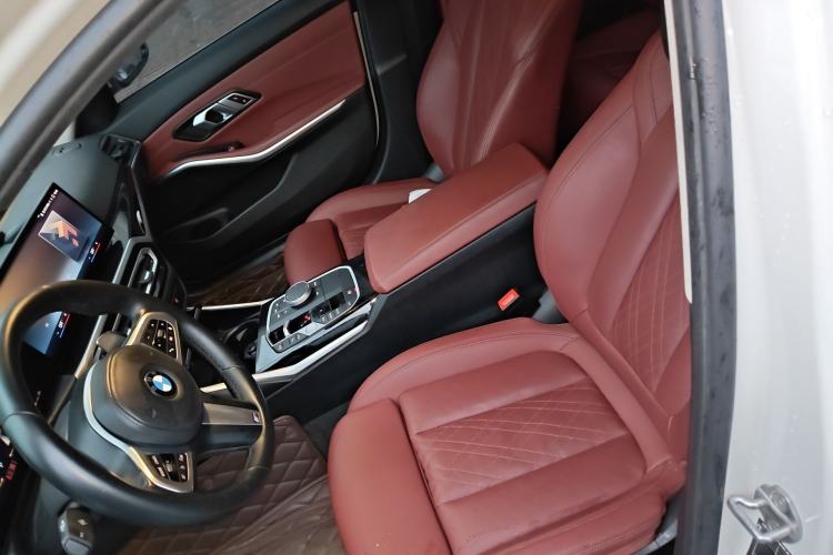 Used BMW 3 Series 2023 320i M Sport Package Left Front Seat