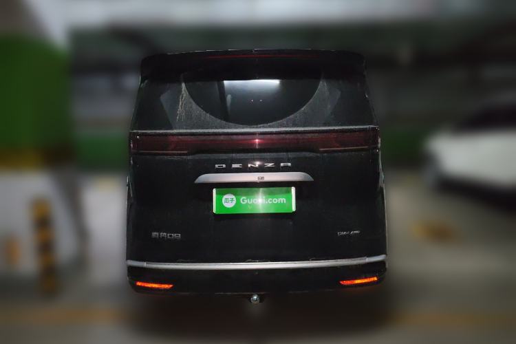 Used Denza D9 2022 DM-i 970 Four-Wheel Drive Prestige Model