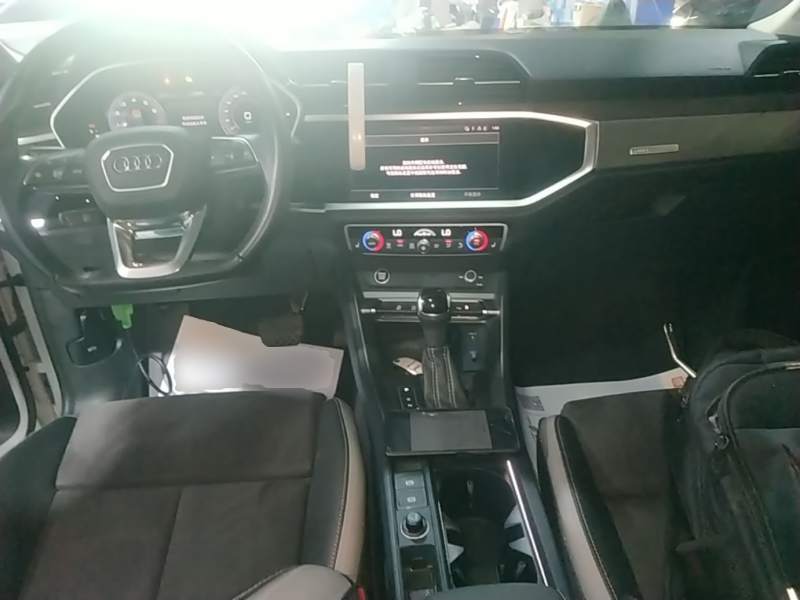 Used Audi Q3 2022 35 TFSI Fashion Dynamic Model — 9