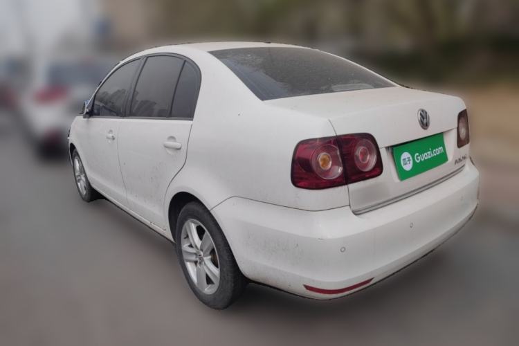 Used Volkswagen Polo 2011 Jingqu 1.6L Manual - Real Cool Edition