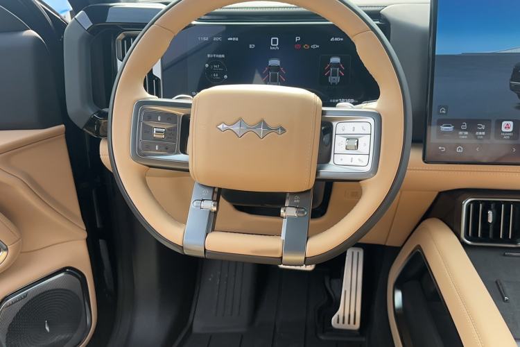 Used Formula Leopard 8 2025 Smart & Brave Flagship Edition 6 Seats
