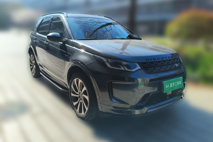 Used Land Rover Discovery Sport 2022 Revised Version 249 PS R-Dynamic S Performance Edition 5 Seats Front Right 45 Deg