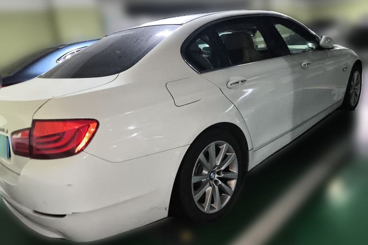 Used BMW 5 Series 2012 530Li Luxury Model Rear Right 45 Deg