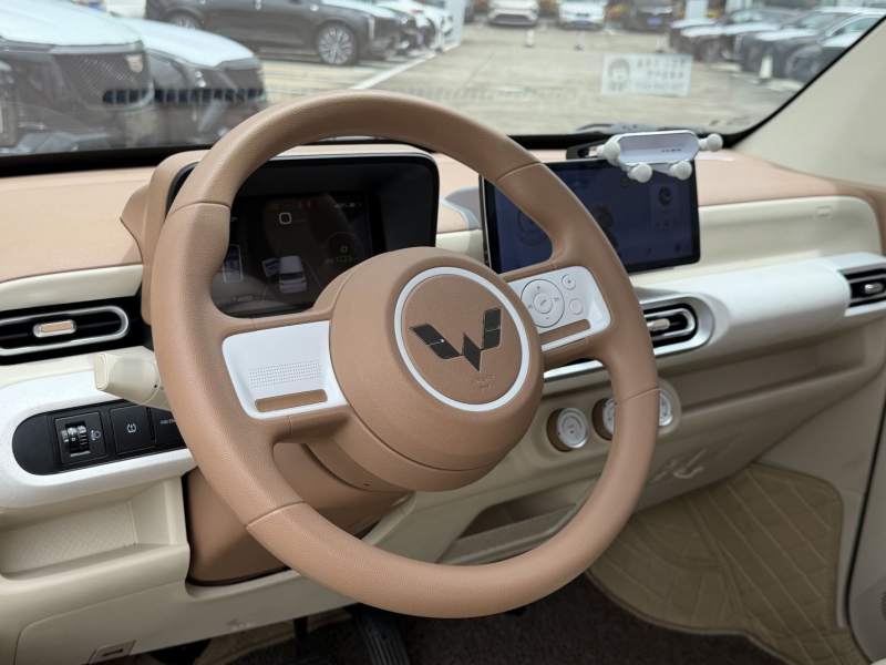 Used Wuling Hongguang MINIEV 2024 3rd Generation 215km Youth Edition — 36