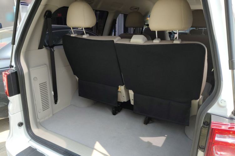 Used FORTHING Lingzhi 2019 M5L 1.6L 7-Seater Luxury Model China VI Standard