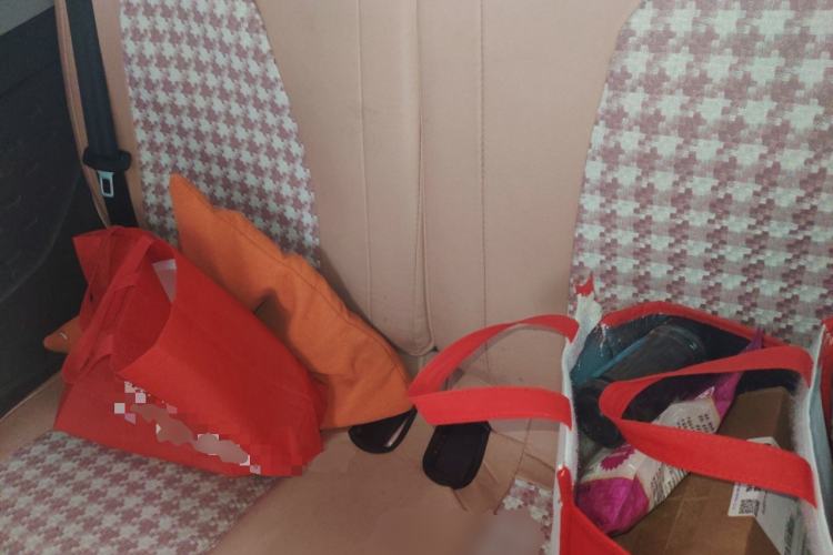 Used Chery QQ Ice Cream 2022 170km Sundae Phosphate Lithium-Ion Left Rear Seat