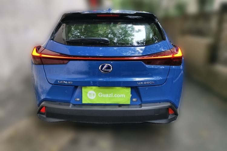 Used Lexus UX 2020 260h Explore & Adventure Edition

