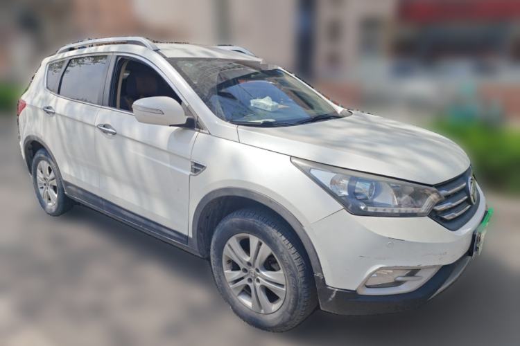 Used Dongfeng Aeolus AX7 2015 2.0L Automatic Zhiyue Version