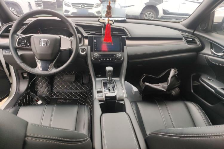 Used Honda Civic 2021 HATCHBACK 220TURBO CVT New Trendsetter