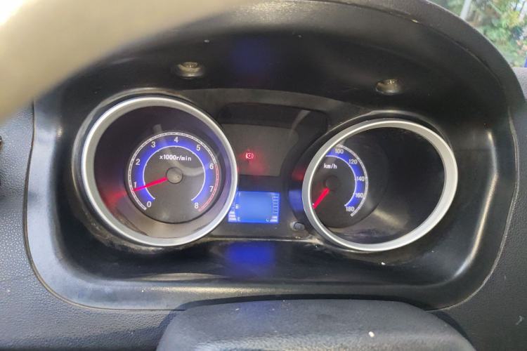 Used CHANGAN KAICHENG Ruixing M80 2014 1.5L Standard Version 4G15S Instrument Cluster