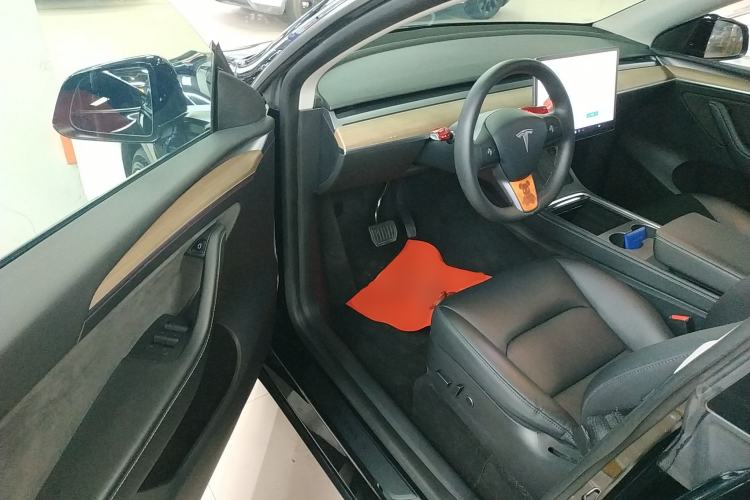 Used Tesla Model Y 2021 Standard Range Rear-Wheel Drive Version