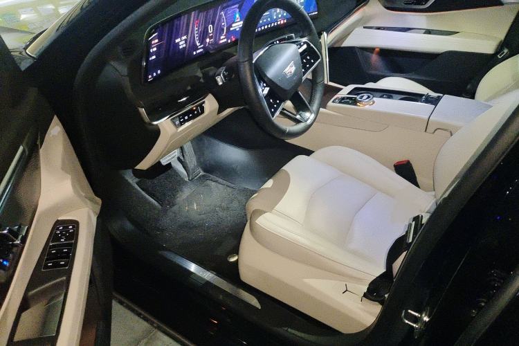 Used Cadillac CT6 2023 28T Luxury Version Driver Seat