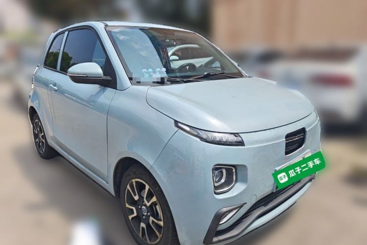 Used Brilliance Xinri i03A 2021 318 km 31.45 kWh Front Right 45 Deg