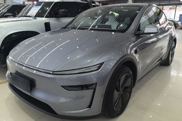 Used Tesla Model Y 2025 Rear-Wheel-Drive Version