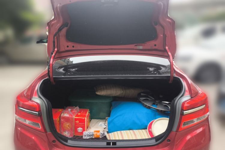 Used Toyota YARiS L Zhi Xiang 2019 1.5E CVT Dynamic Edition China VI compliant Trunk