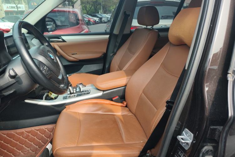 Used BMW X3 2014 xDrive28i Leading Model