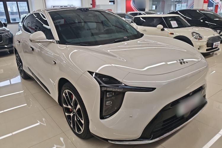 Used IM LS6 2026 Model Pure Electric Max Front Right 45 Deg