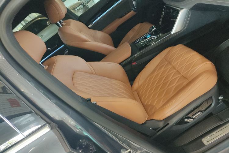 Used BYD Tang New Energy 2023 DM-i Champion Edition 112KM Prestige Model
