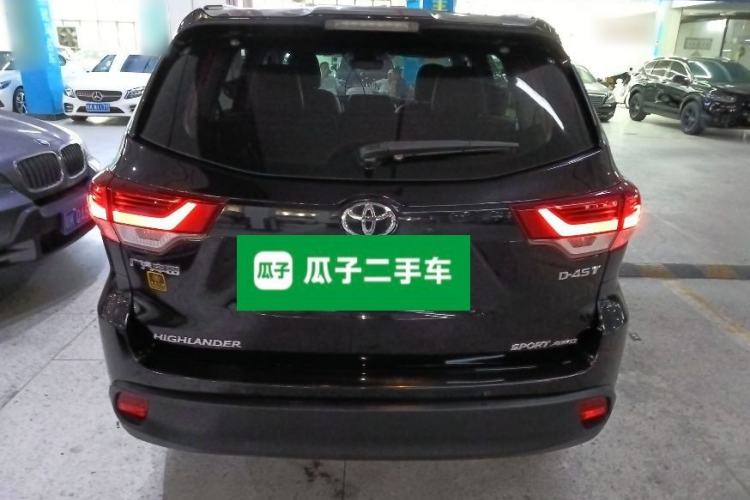 Used Toyota Highlander 2018 2.0T Four-Wheel Drive Prestige Version 7 Seats China VI Standard Rear
