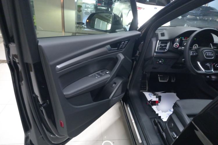 Used Audi Q5L 2025 quattro 45th Anniversary Edition 45 TFSI Luxury Dynamic Model