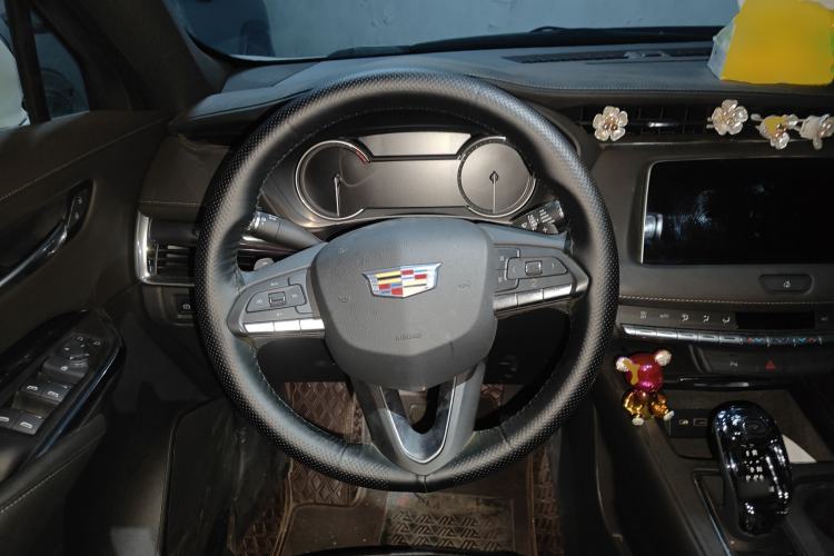 Used Cadillac XT4 2022 28T Two-Wheel Drive Fashion Edition
