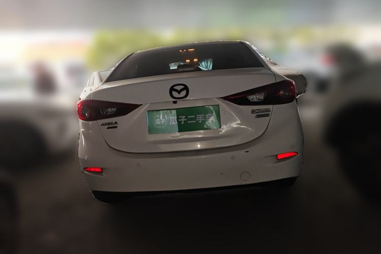 Used Mazda 3 Axela 2019 Cloud-Controlled Sedan 1.5L Automatic Luxury Model China VI Standard