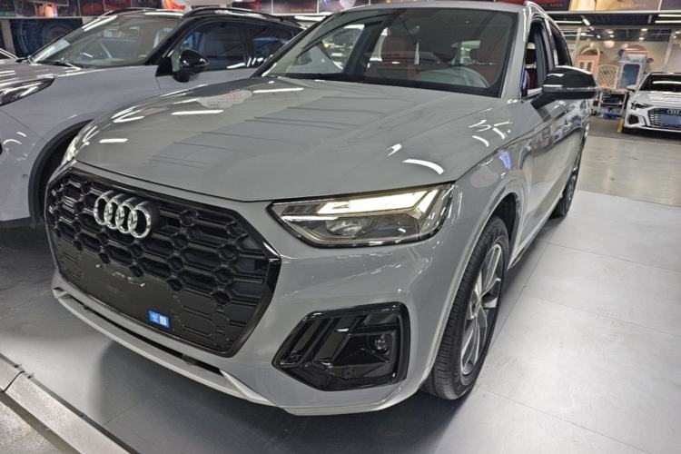 Used Audi Q5L 2025 quattro 45th Anniversary Edition 40 TFSI Luxury Dynamic Model