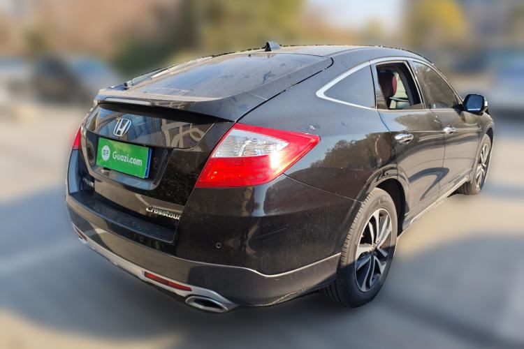 Used Honda Crosstour 2016 2.4L Luxury Edition