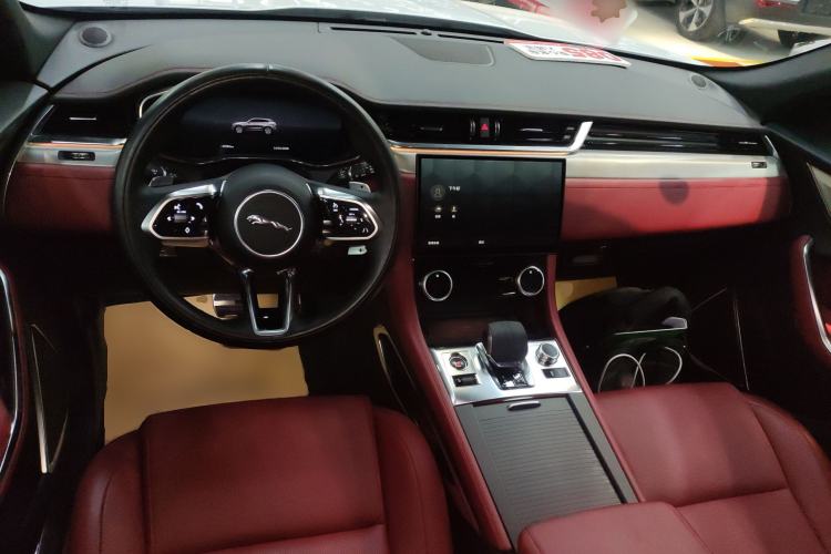 Used Jaguar F-PACE 2024 P250 R-Dynamic SE