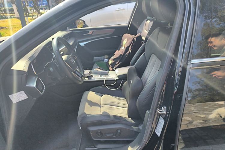 Used Audi A6L 2019 40 TFSI Luxury Dynamic Model
