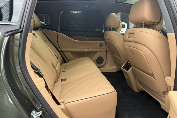 Used Hima S9T 2025 Model Pure Electric Four-Wheel-Drive Ultra