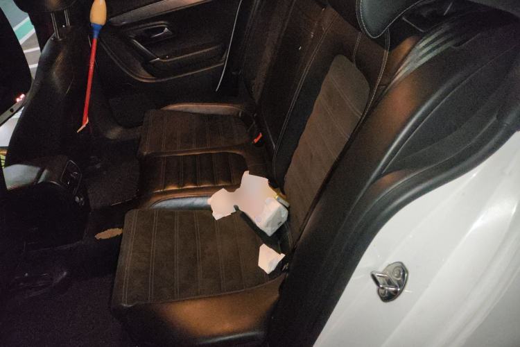 Used Volkswagen FAW-Volkswagen CC 2015 2.0 TSI Luxury Model
