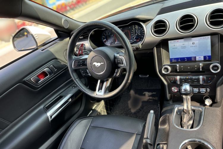 Used Ford Mustang 2019 2.3L EcoBoost
