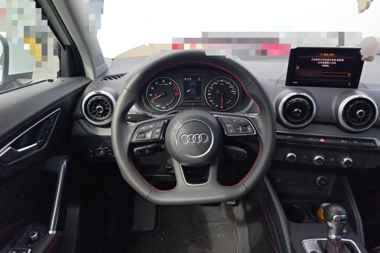Used Audi Q2L 2022 35 TFSI Progressive Dynamic Edition Steering Wheel