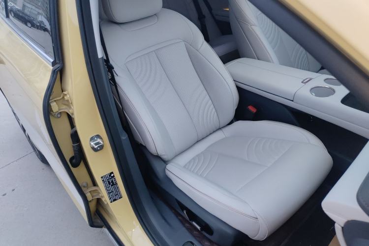 Used Baojun Enjoy 2025 Plug-in Hybrid 140km Luxury Edition