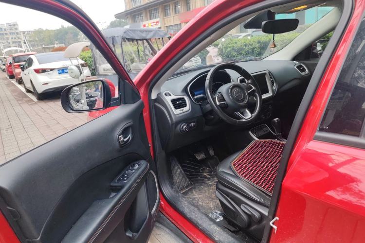 Used Jeep Compass 2017 200T Automatic Family Edition